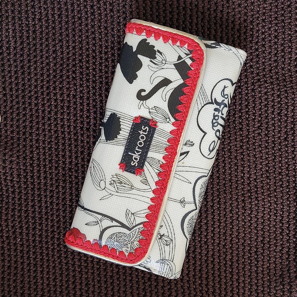 sakroots wallet
